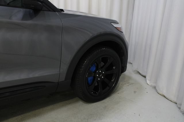 Used 2023 Ford Explorer ST-Line w/ Class IV Trailer Tow Package AWD/4WD image 31
