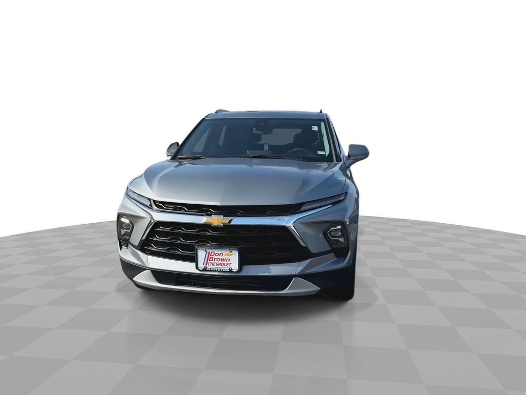 Used 2024 Chevrolet Blazer LT w/ Convenience Package image 3