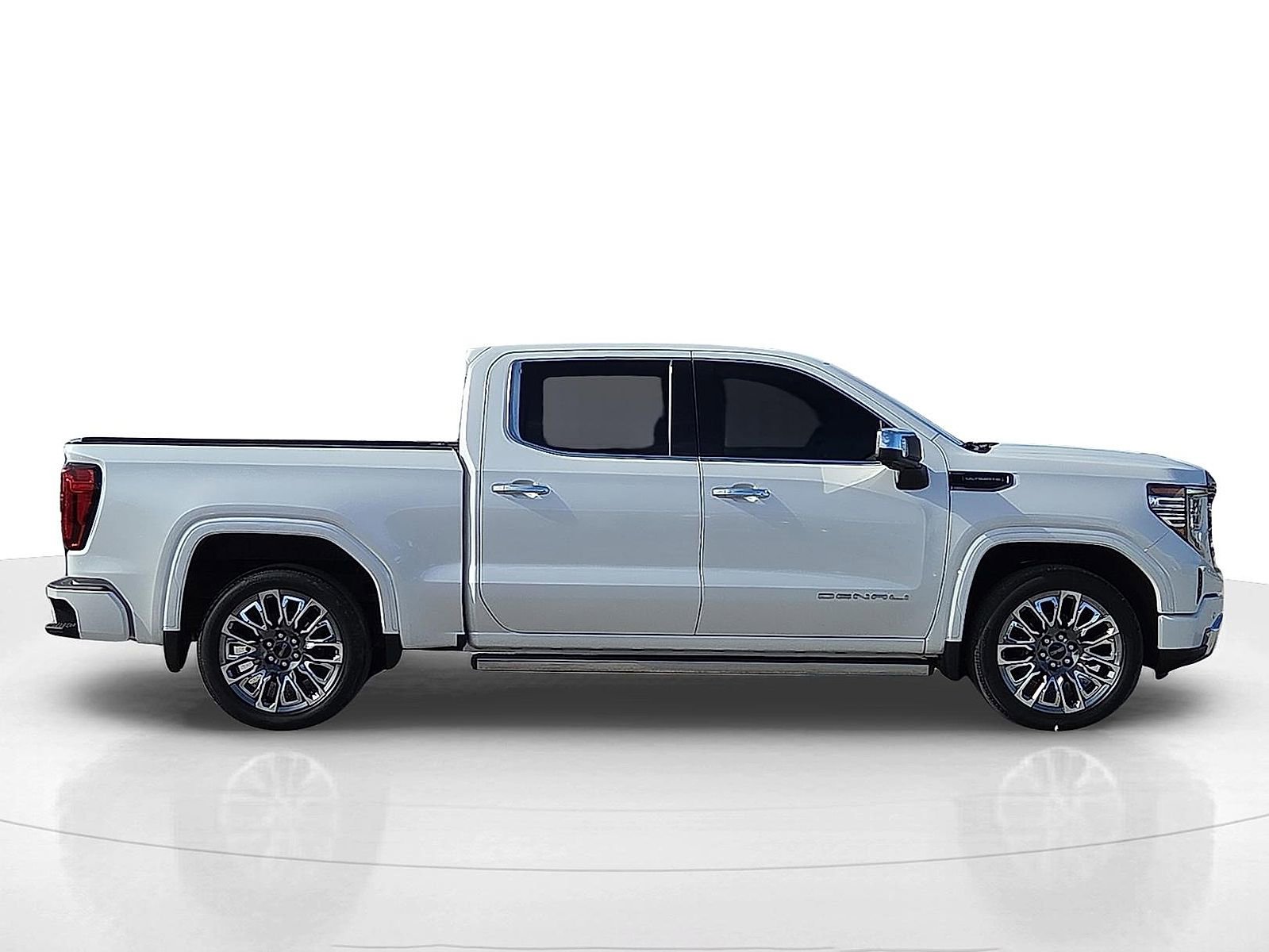 Used 2024 GMC Sierra 1500 Denali Ultimate image 6