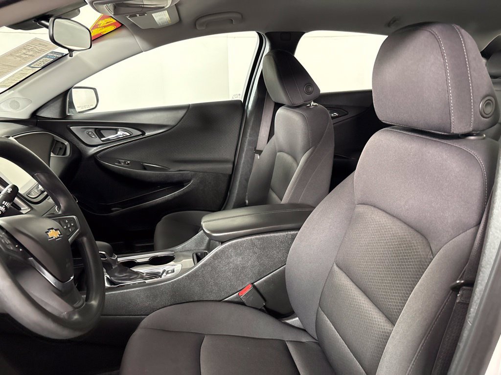 Used 2024 Chevrolet Malibu LT FWD image 22