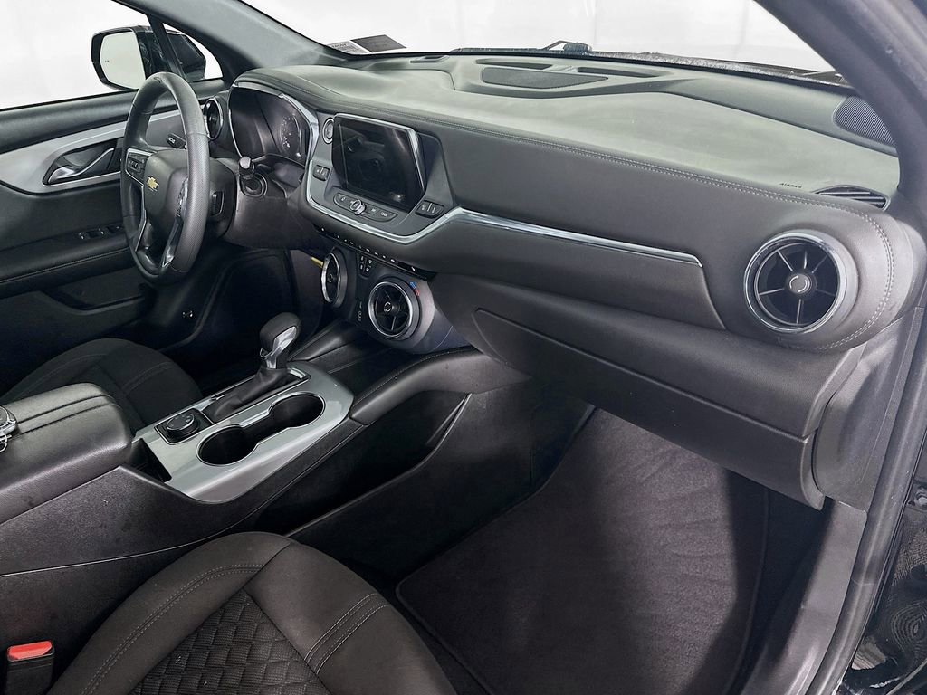 Used 2022 Chevrolet Blazer LT image 31