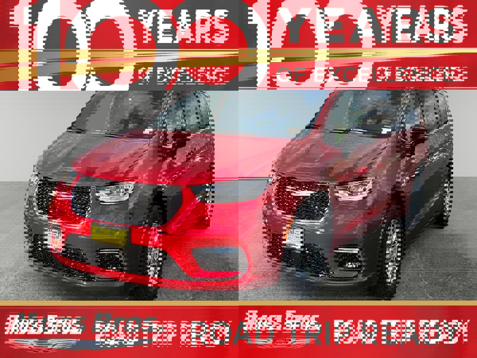 New 2026 Chrysler Pacifica Select