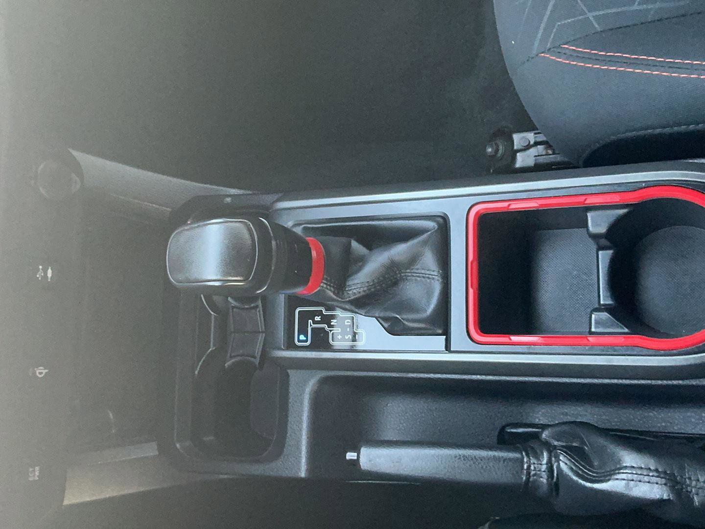 Used 2017 Toyota Tacoma TRD Off-Road w/ Tow Package (A/T) image 18