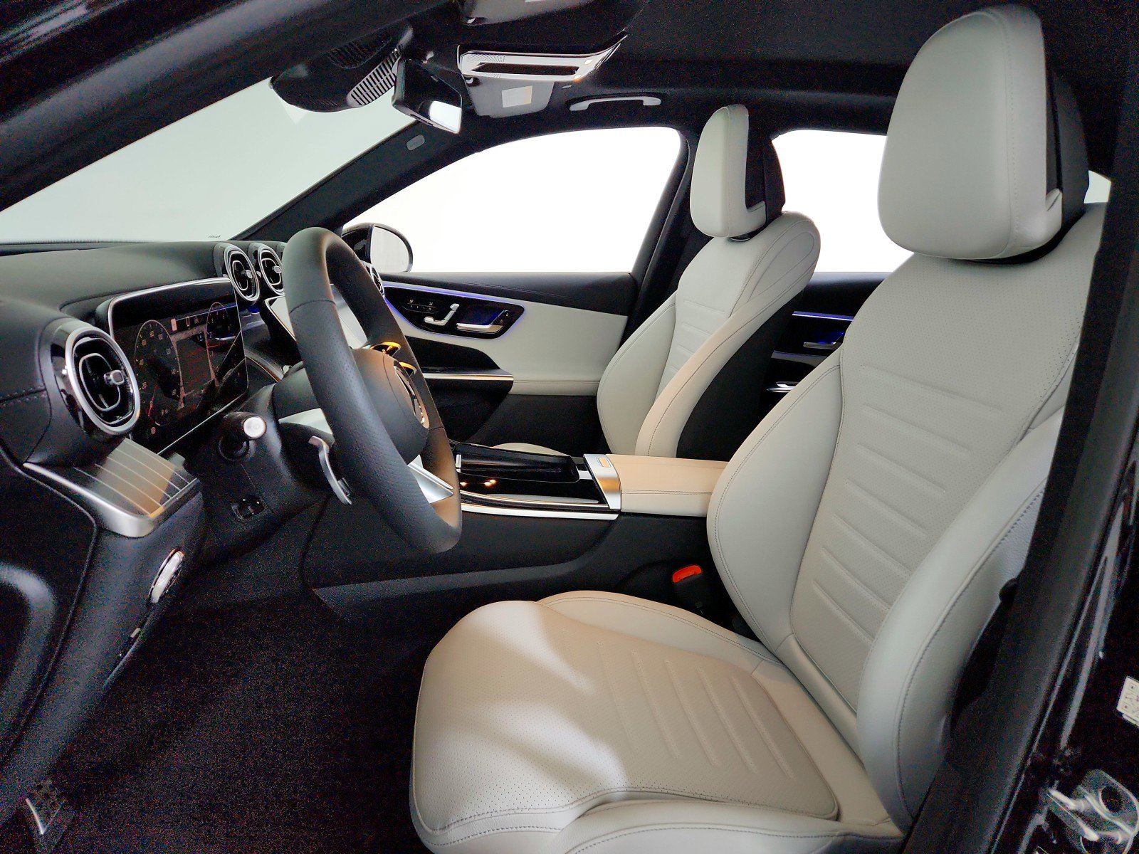 New 2026 Mercedes-Benz GLC 300 4MATIC image 7