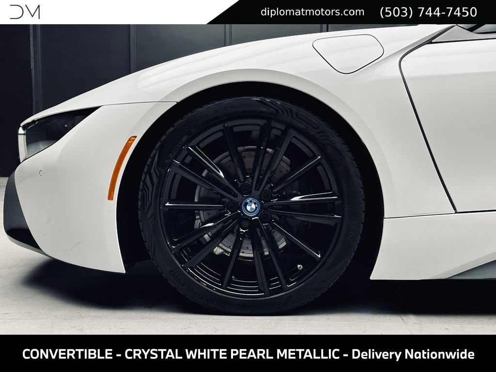Used 2019 BMW i8 Roadster AWD/4WD image 42