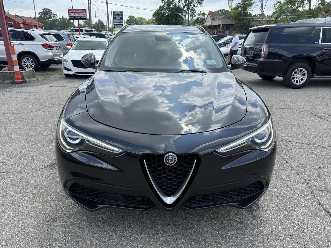 Used 2018 Alfa Romeo Stelvio Sport w/ Quick Order Package 22J Sport image 3