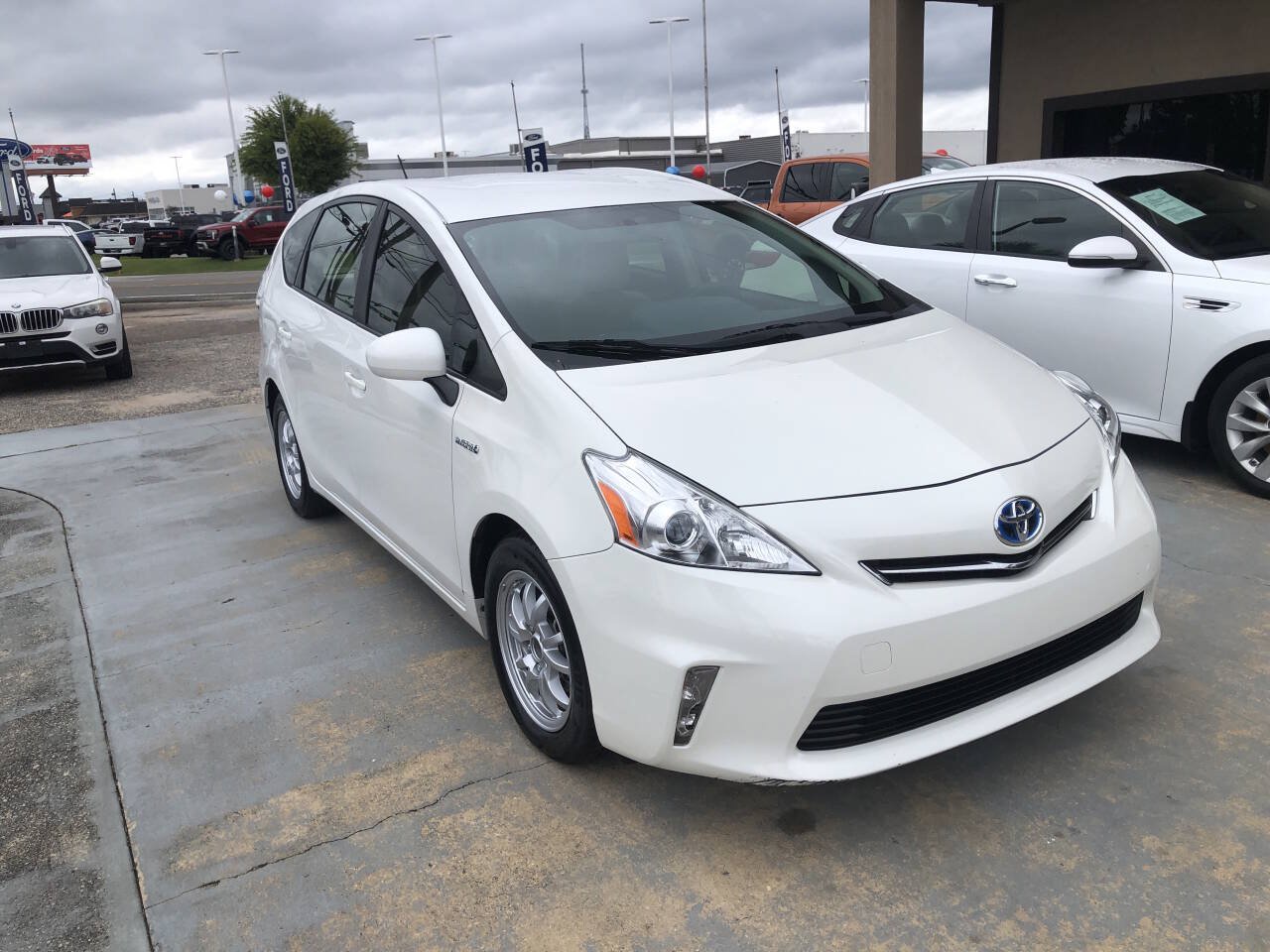 Used 2012 Toyota Prius V Three FWD image 7