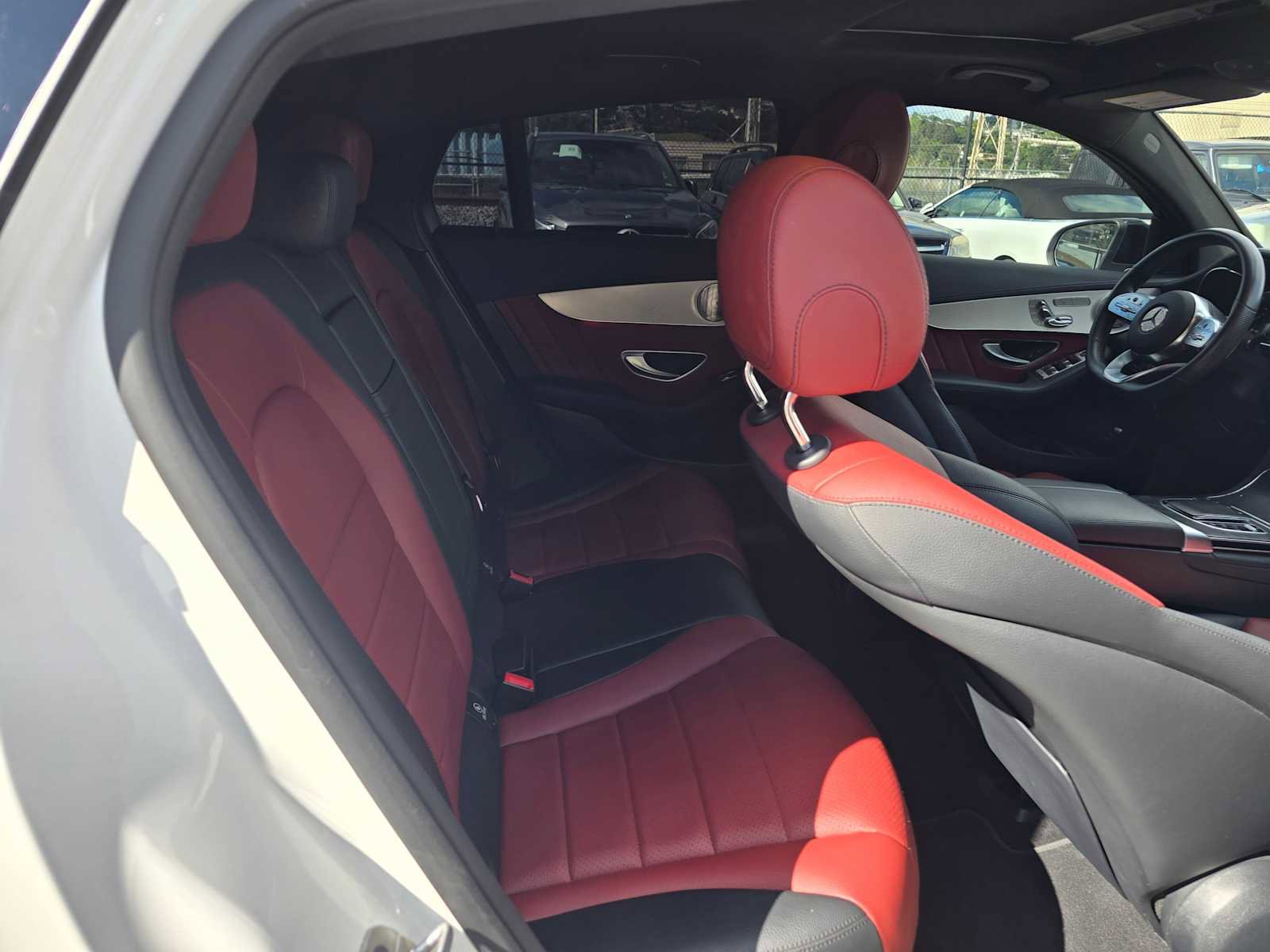 Used 2023 Mercedes-Benz GLC 300 4MATIC Coupe image 13