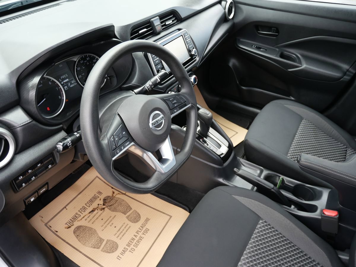 Used 2020 Nissan Versa S FWD image 12