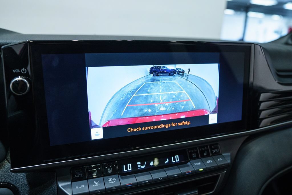 Used 2025 Toyota Camry XSE FWD image 25