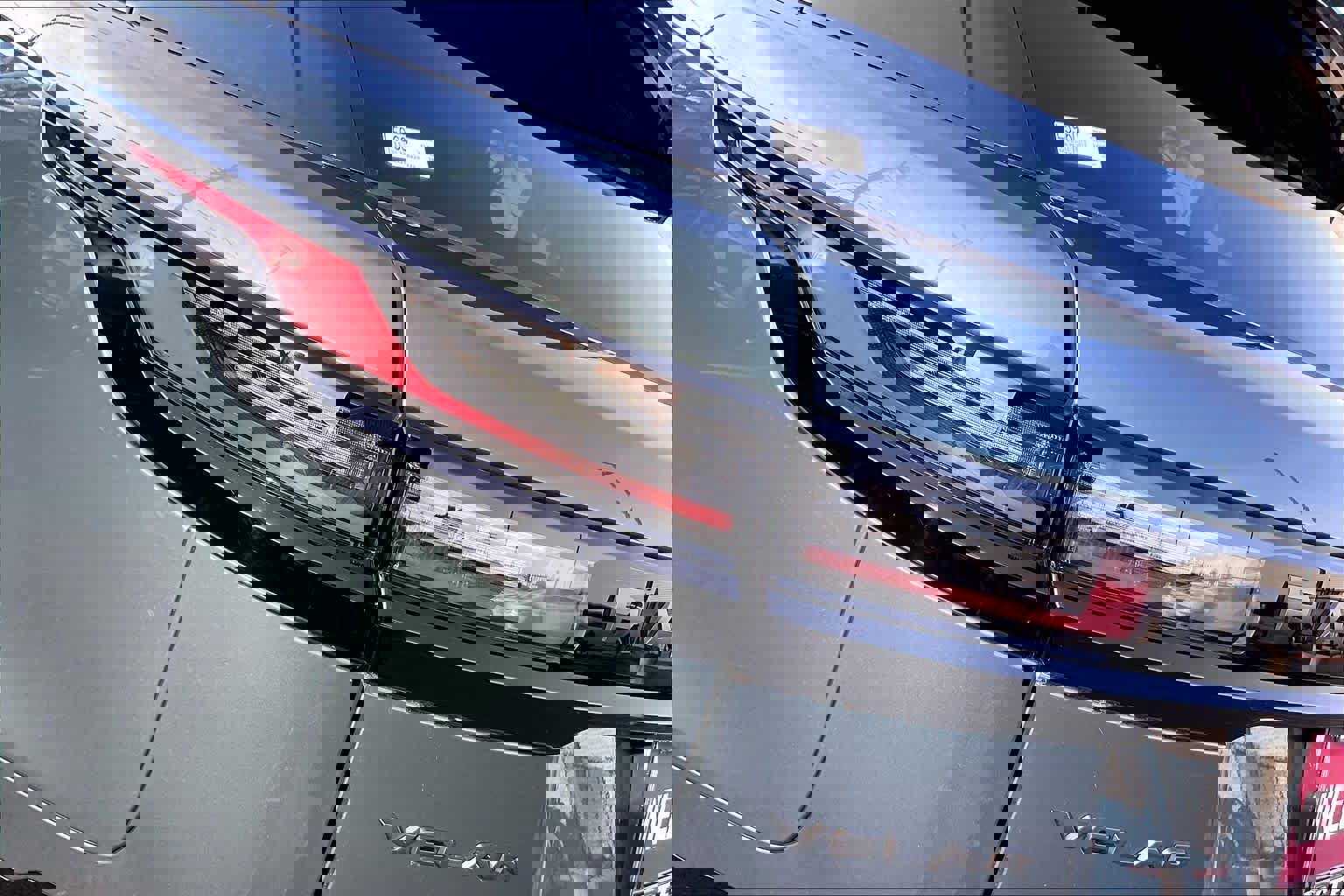 New 2026 Land Rover Range Rover Velar Dynamic SE image 25