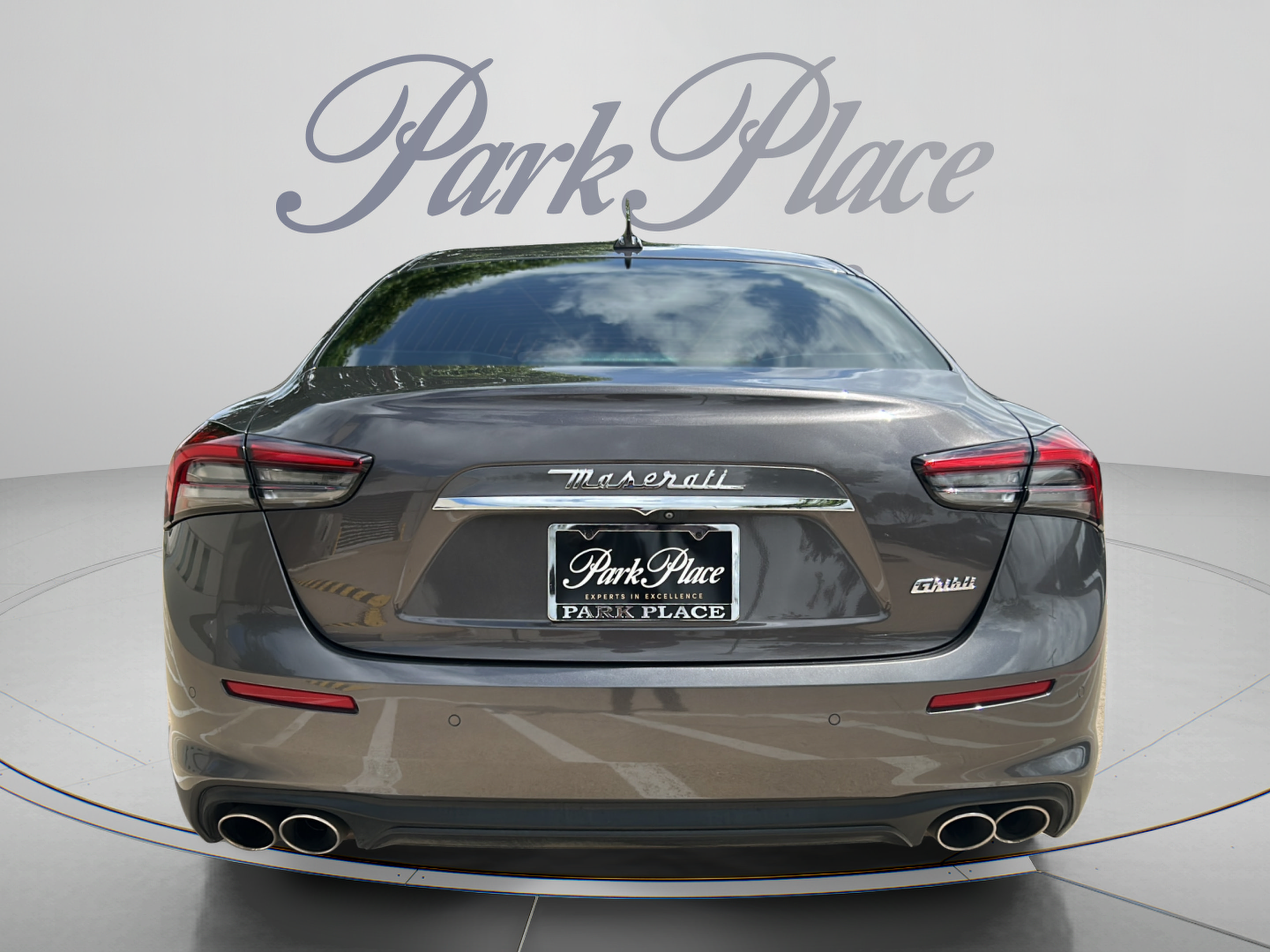 Used 2021 Maserati Ghibli RWD image 4