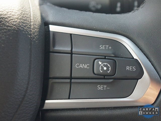 Used 2024 Jeep Compass Latitude image 25