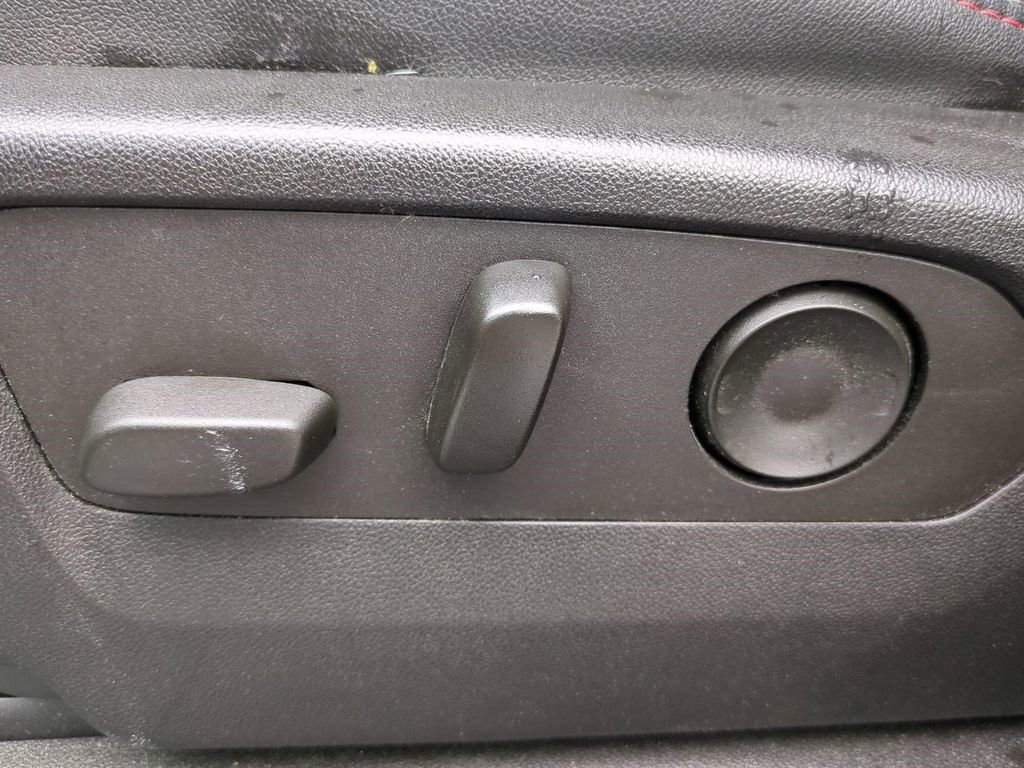 Used 2022 Chevrolet Tahoe RST image 20