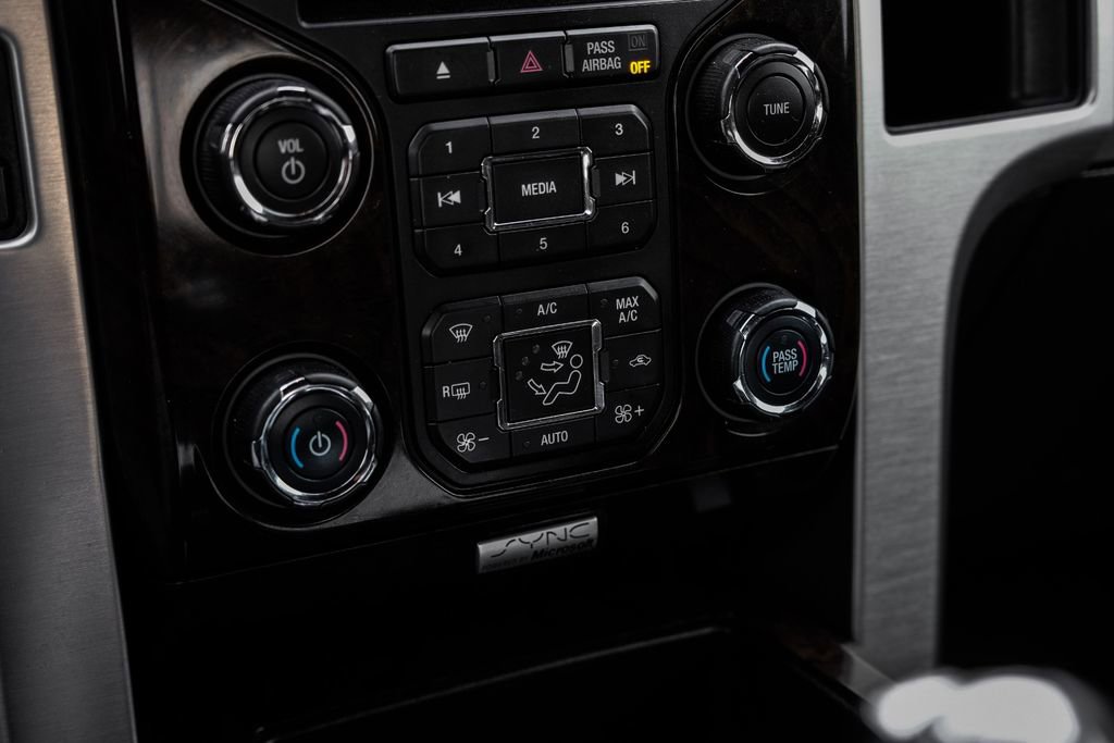 Used 2013 Ford F150 Platinum image 24