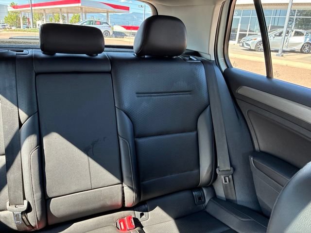Used 2017 Volkswagen Golf Wolfsburg Edition FWD image 24