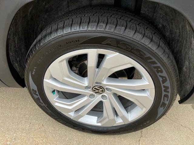 Used 2023 Volkswagen Atlas SE AWD/4WD image 27