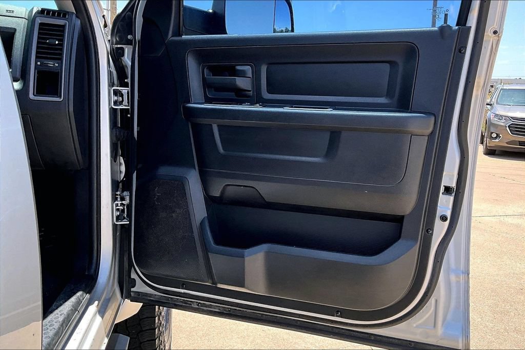 Used 2014 RAM 1500 Express AWD/4WD image 21