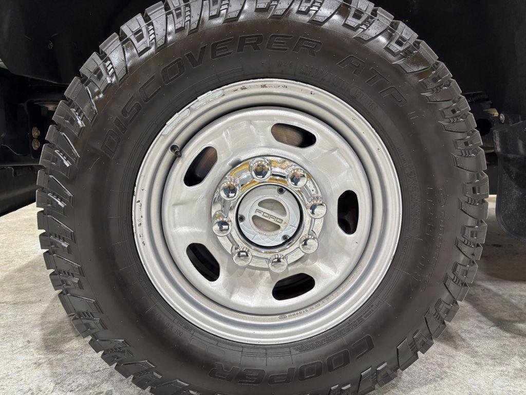 Used 2018 Ford F350 XL image 26