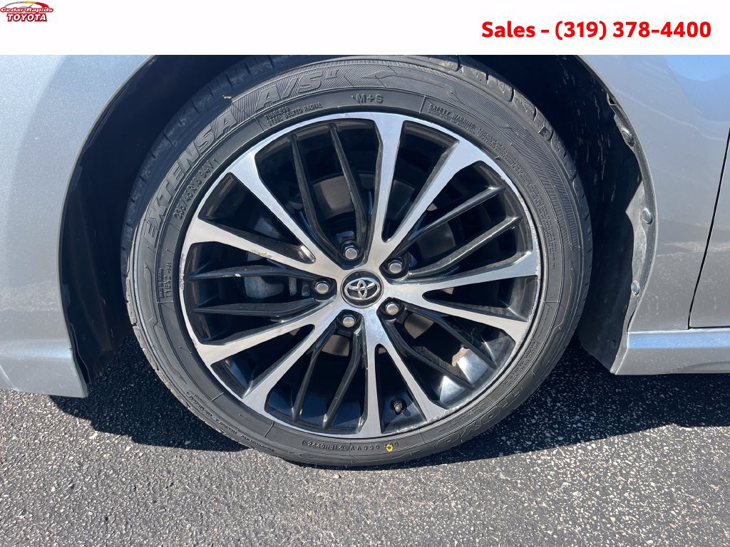 Certified 2019 Toyota Camry SE FWD image 12
