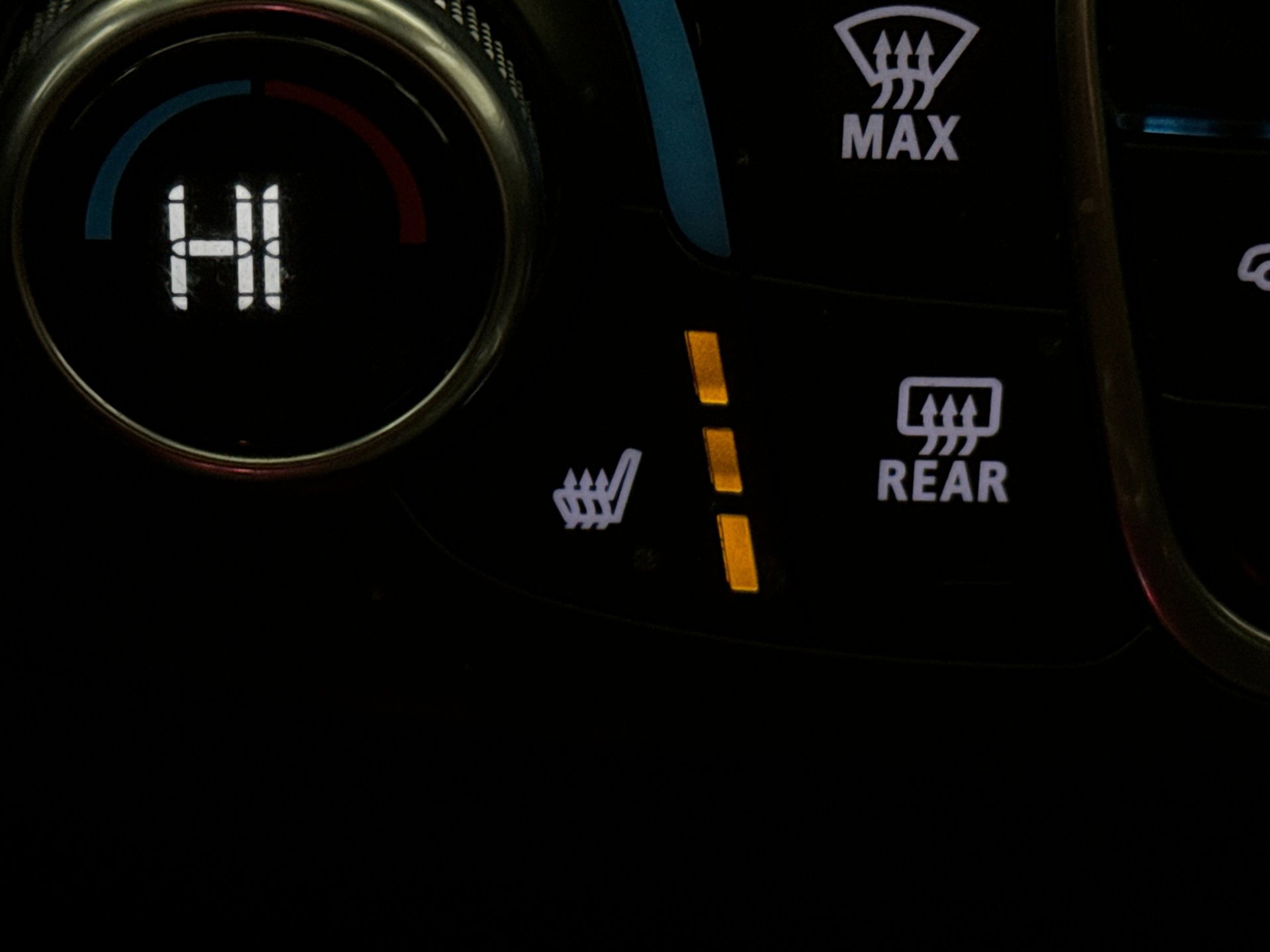 Used 2019 Chevrolet Traverse Premier w/ Redline Edition image 24