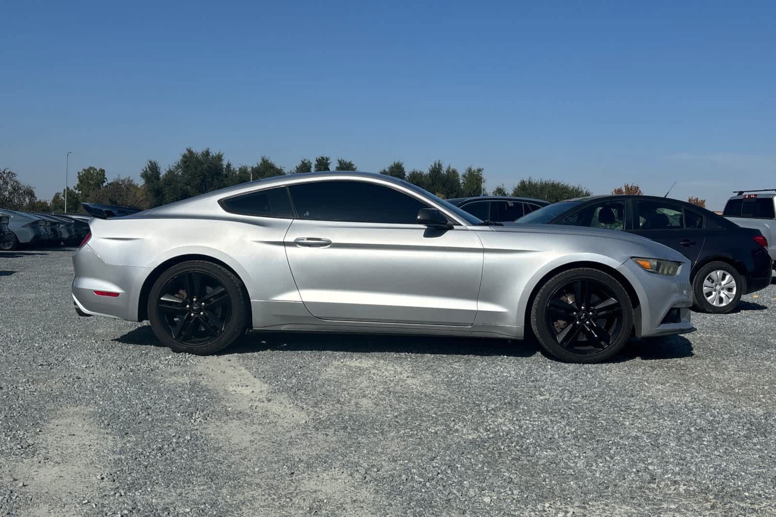 Used 2016 Ford Mustang Coupe w/ Ecoboost Performance Package RWD image 8