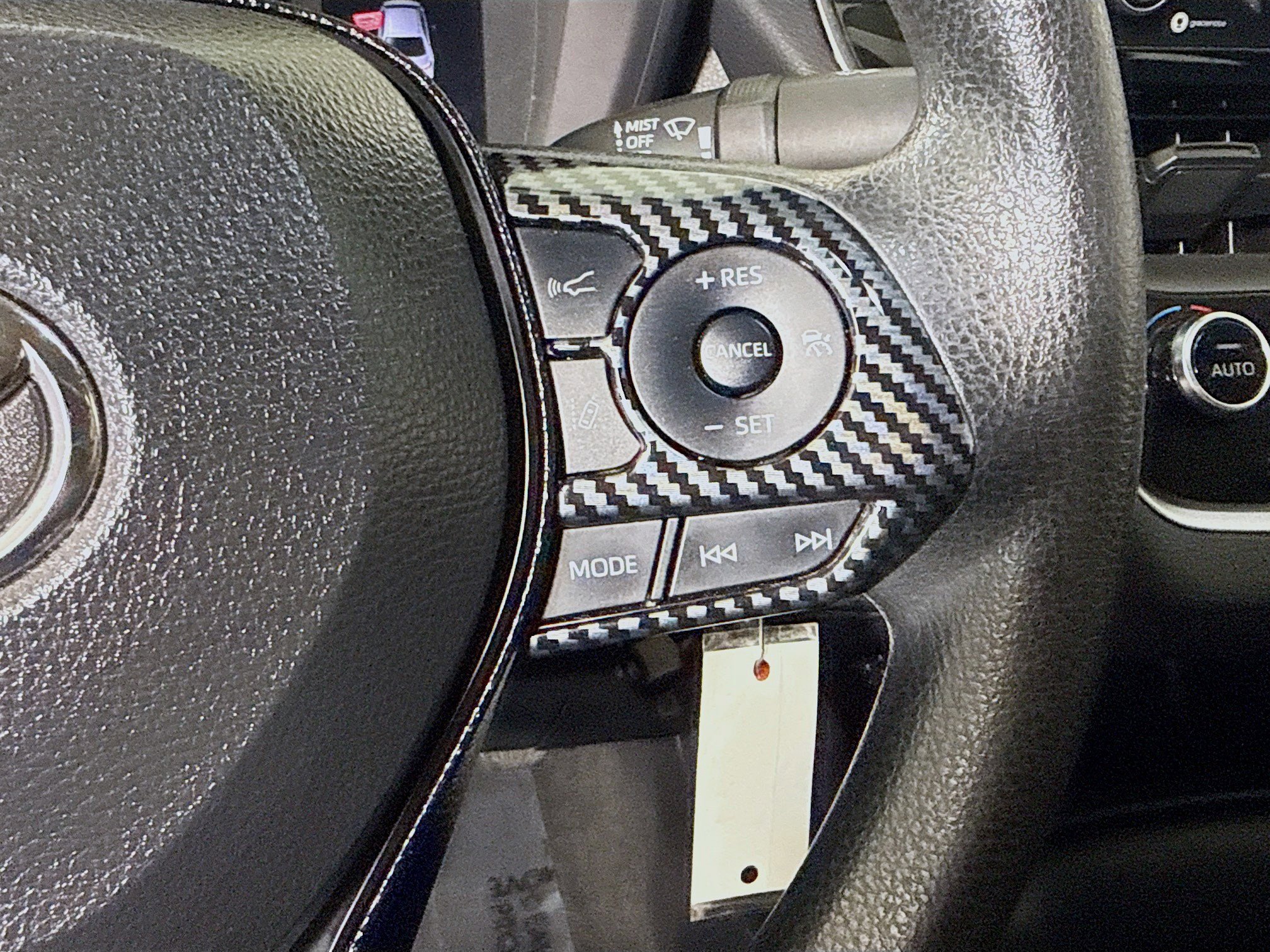 Used 2021 Toyota Corolla LE image 15