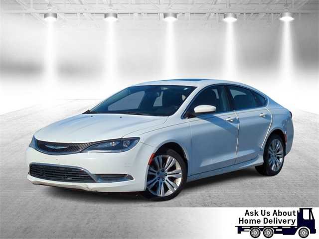 Used 2015 Chrysler 200 Limited w/ Convenience Group