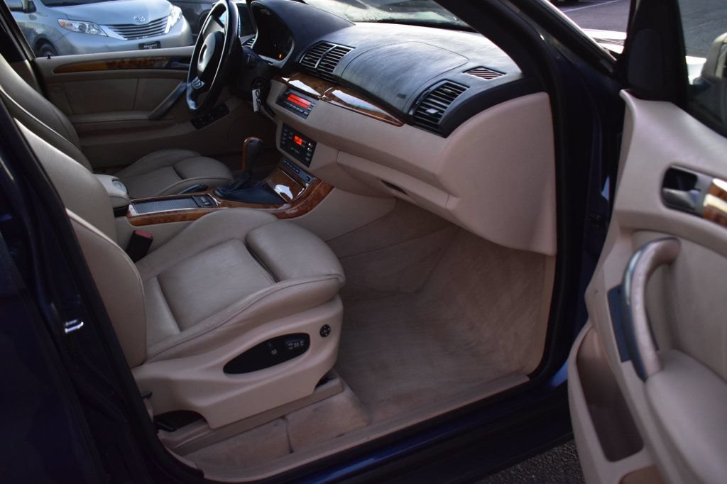 Used 2004 BMW X5 3.0i AWD/4WD image 18