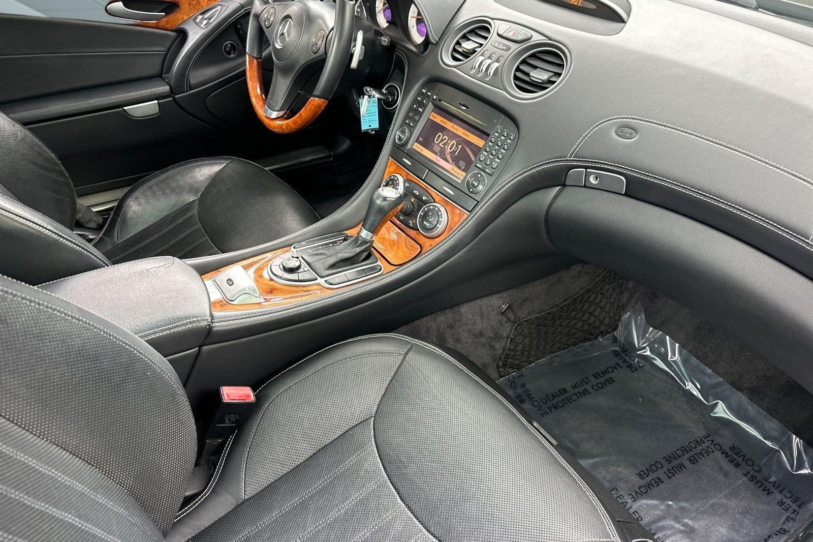 Used 2012 Mercedes-Benz SL 550 image 29