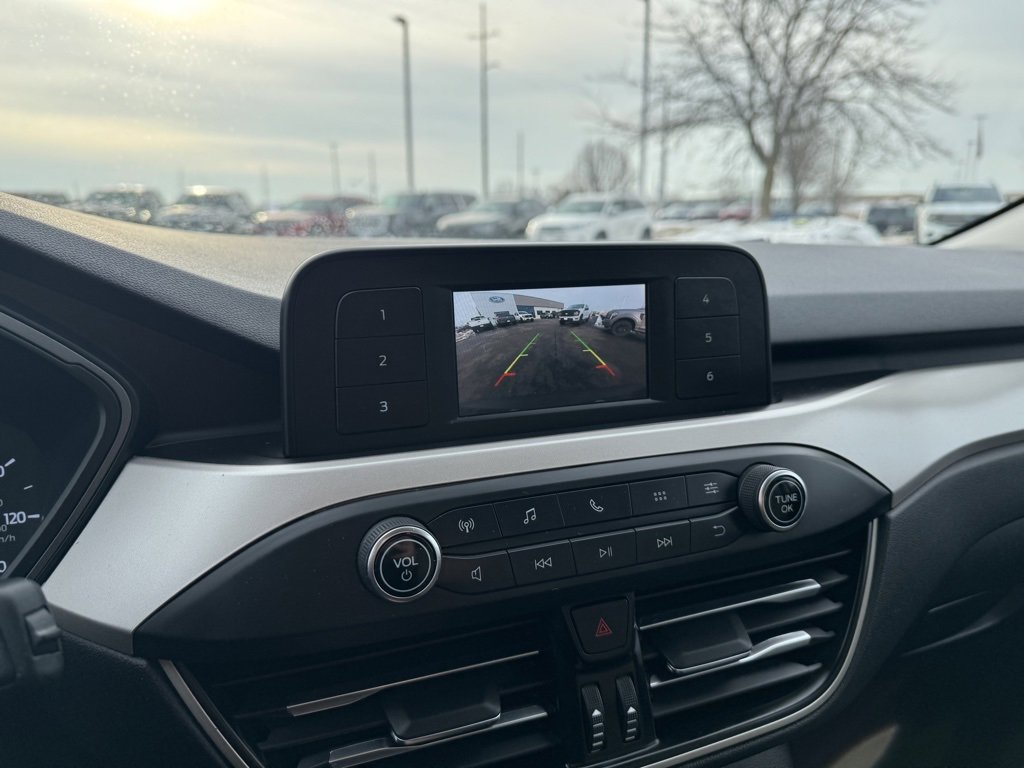 Certified 2022 Ford Escape S image 24