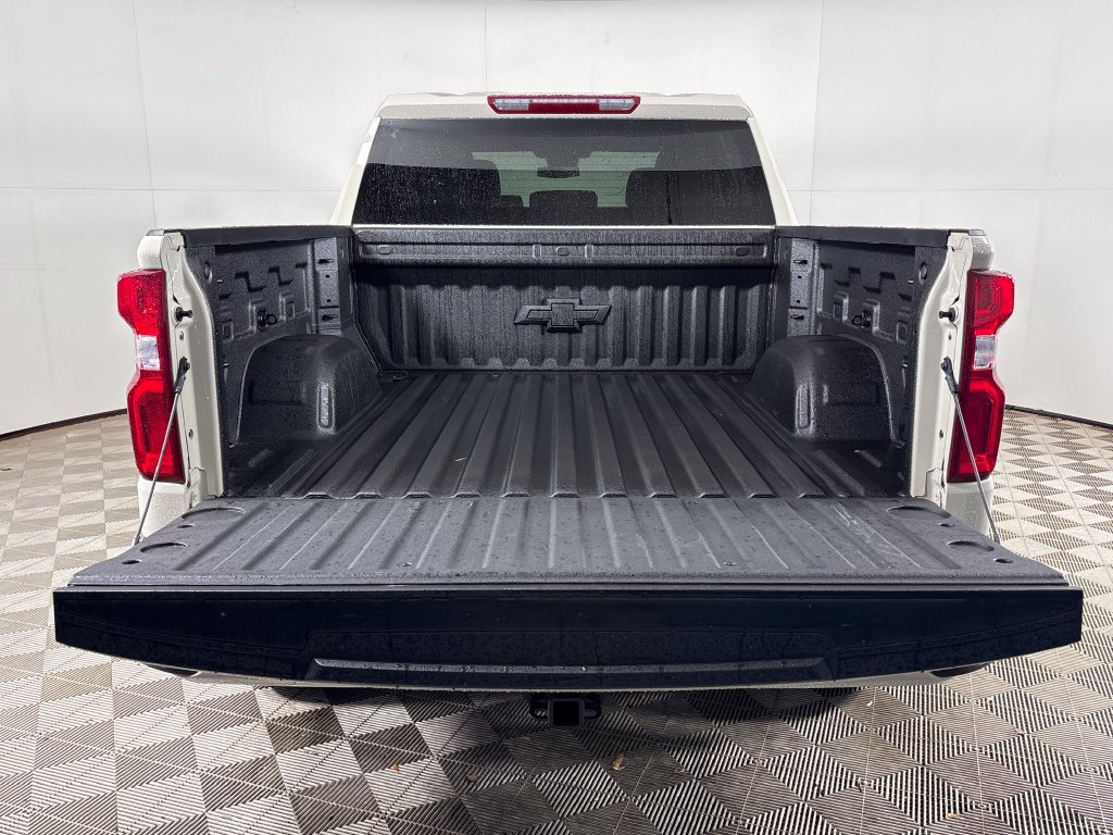 Used 2026 Chevrolet Silverado 1500 RST w/ RST Select Package RWD image 23