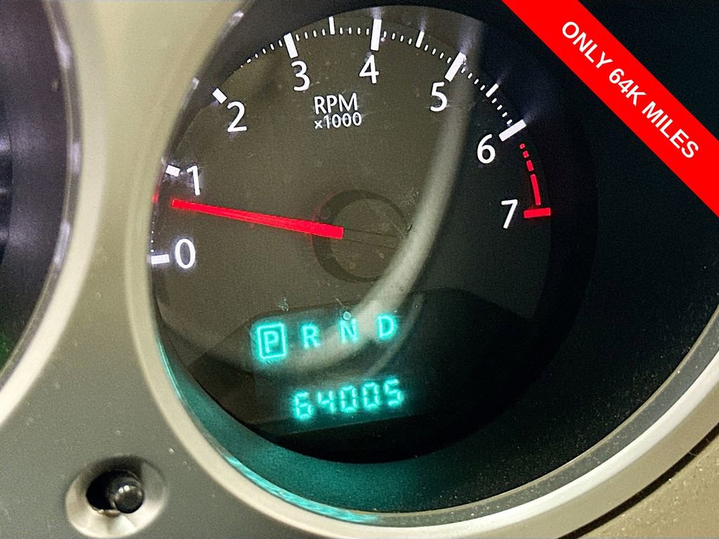 Used 2010 Chrysler Sebring Limited image 13