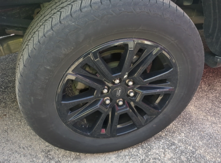 Used 2024 Ford F150 Platinum AWD/4WD image 8