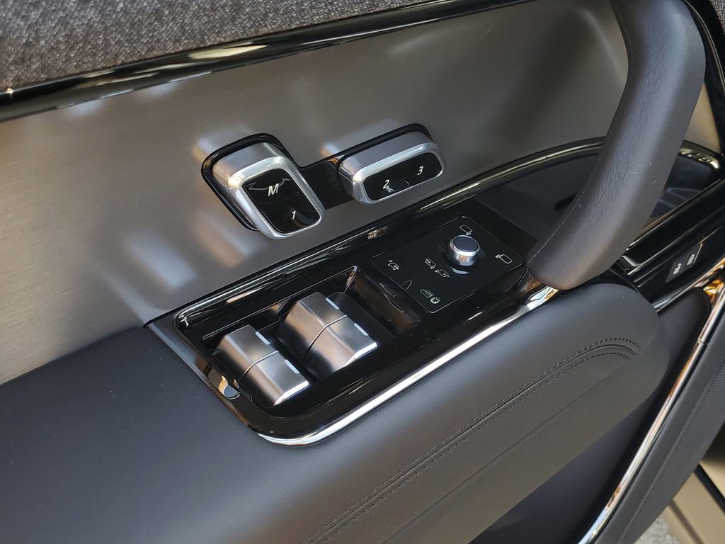 New 2026 Land Rover Range Rover Sport SE AWD/4WD image 10
