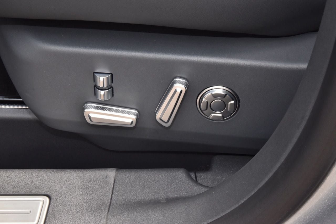 New 2026 Lincoln Nautilus Reserve AWD/4WD image 59