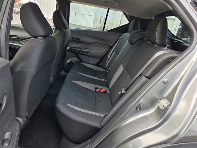 Certified 2020 Nissan Kicks S image 6