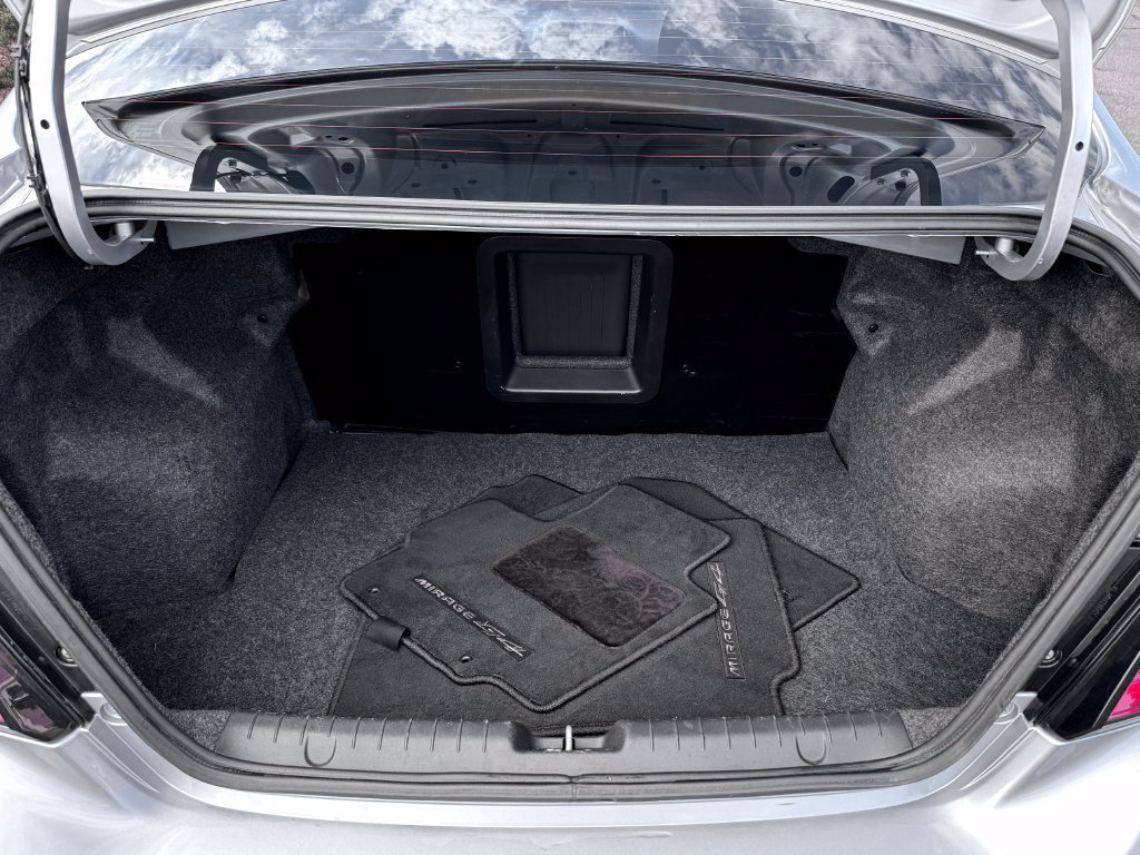 Used 2022 Mitsubishi Mirage G4 Black Edition FWD image 11