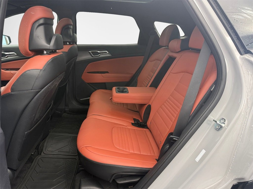 Used 2025 Kia Sportage SX image 23