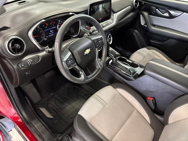 Used 2023 Chevrolet Blazer LT w/ Driver Confidence Package AWD/4WD image 39