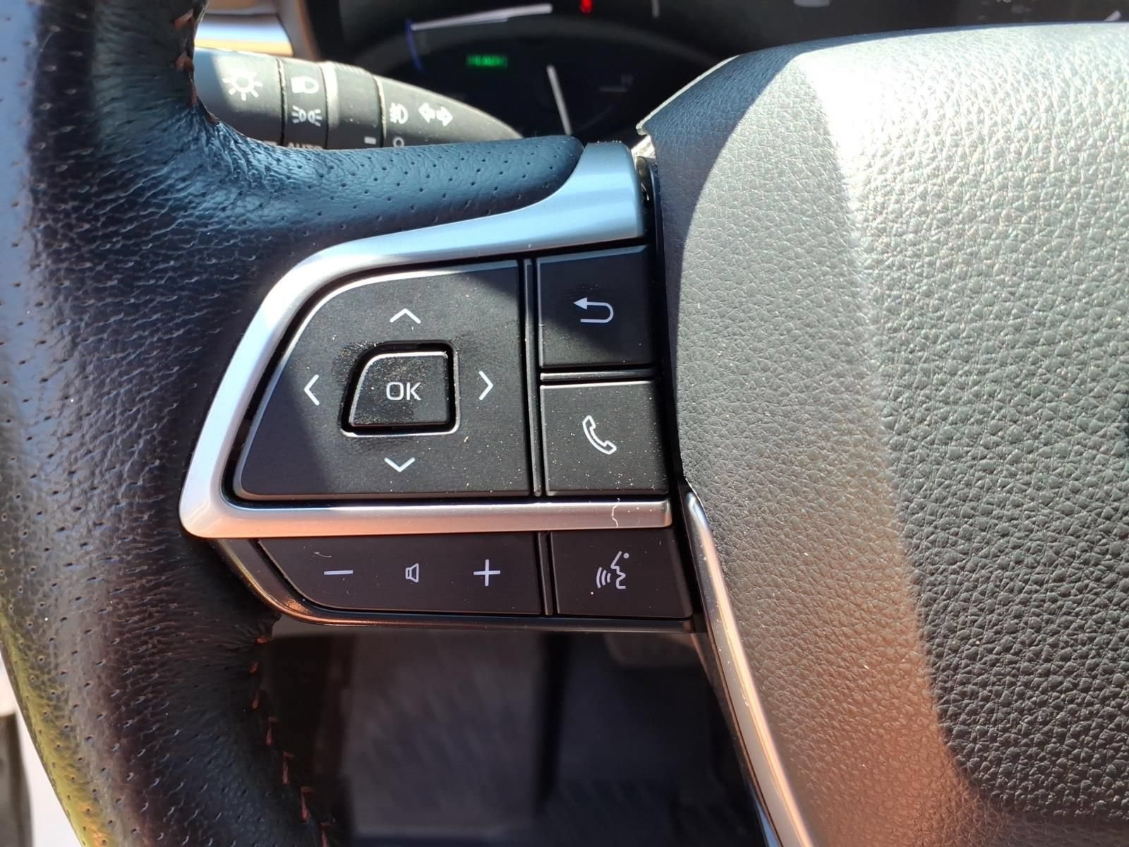 Used 2021 Toyota Sienna XSE AWD/4WD image 22