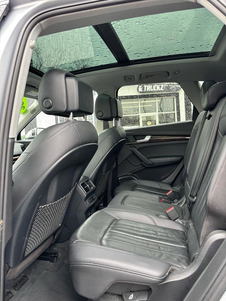 Used 2018 Audi Q5 2.0T Premium Plus w/ Premium Plus Package image 14