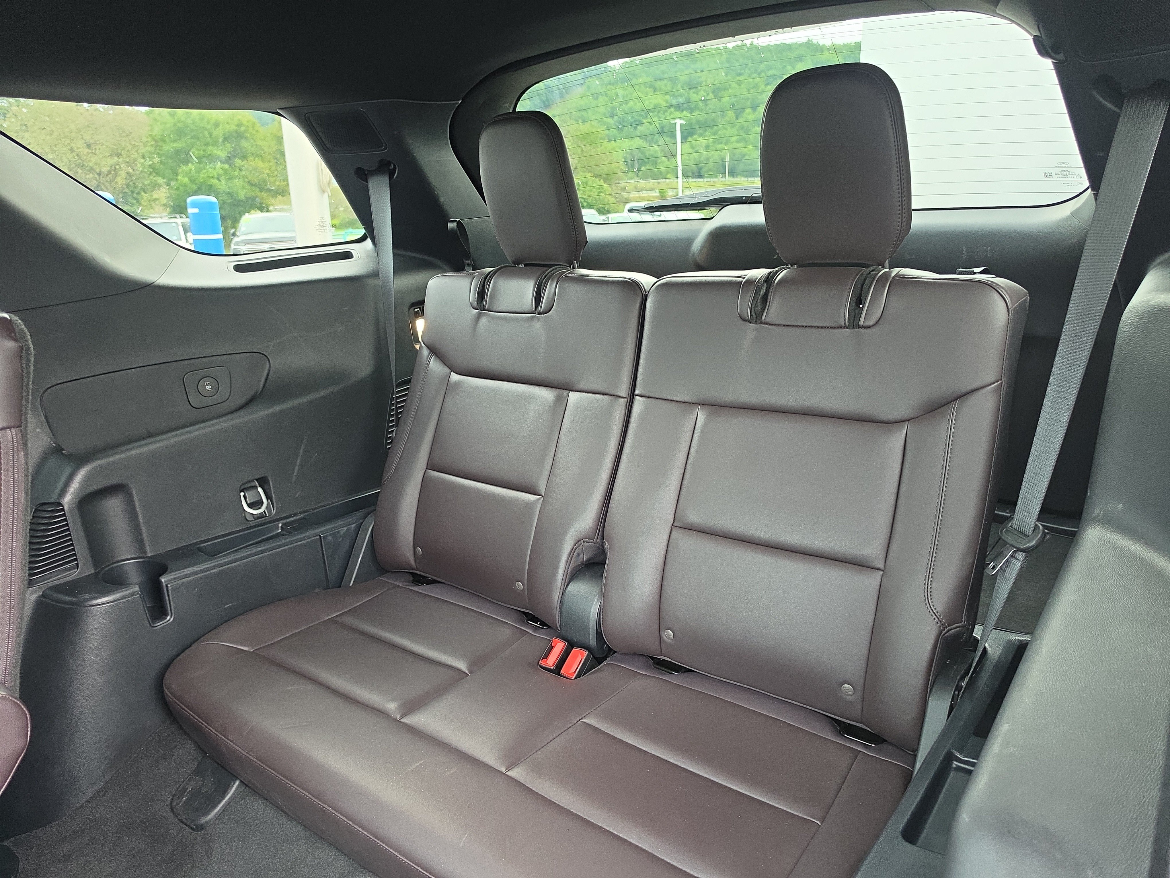 Used 2025 Ford Explorer Platinum w/ LUX Leather Package AWD/4WD image 15