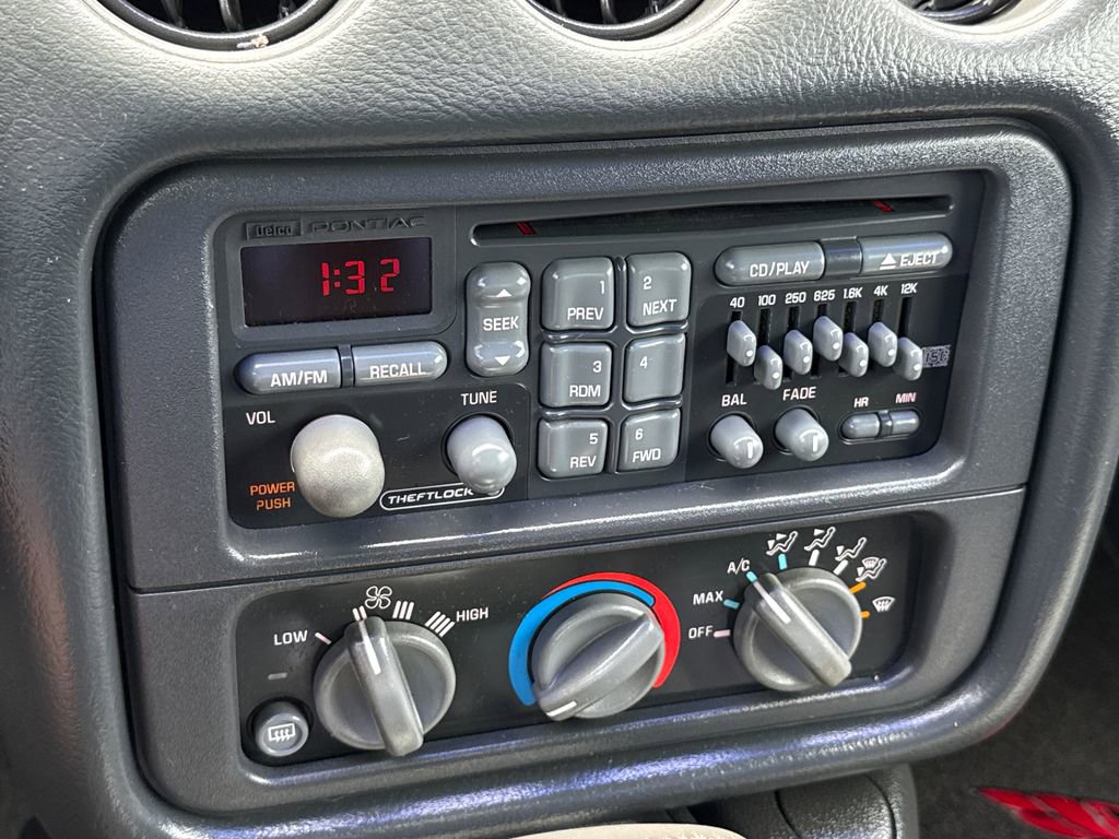 Used 1997 Pontiac Firebird Trans Am RWD image 27