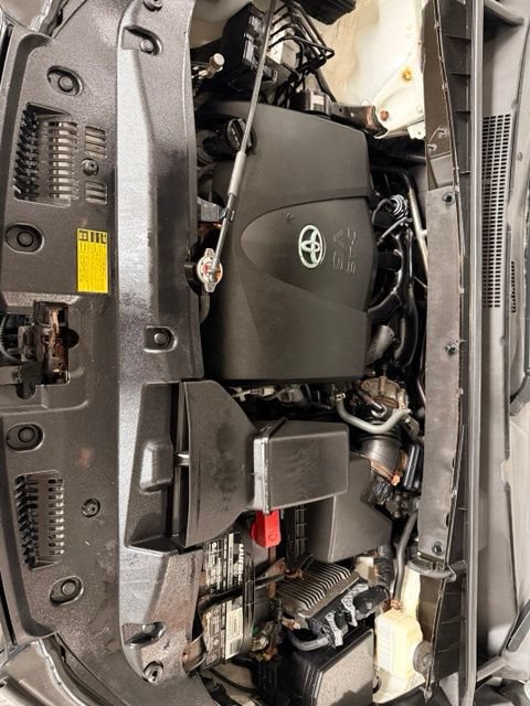 Used 2017 Toyota Highlander AWD V6 image 31