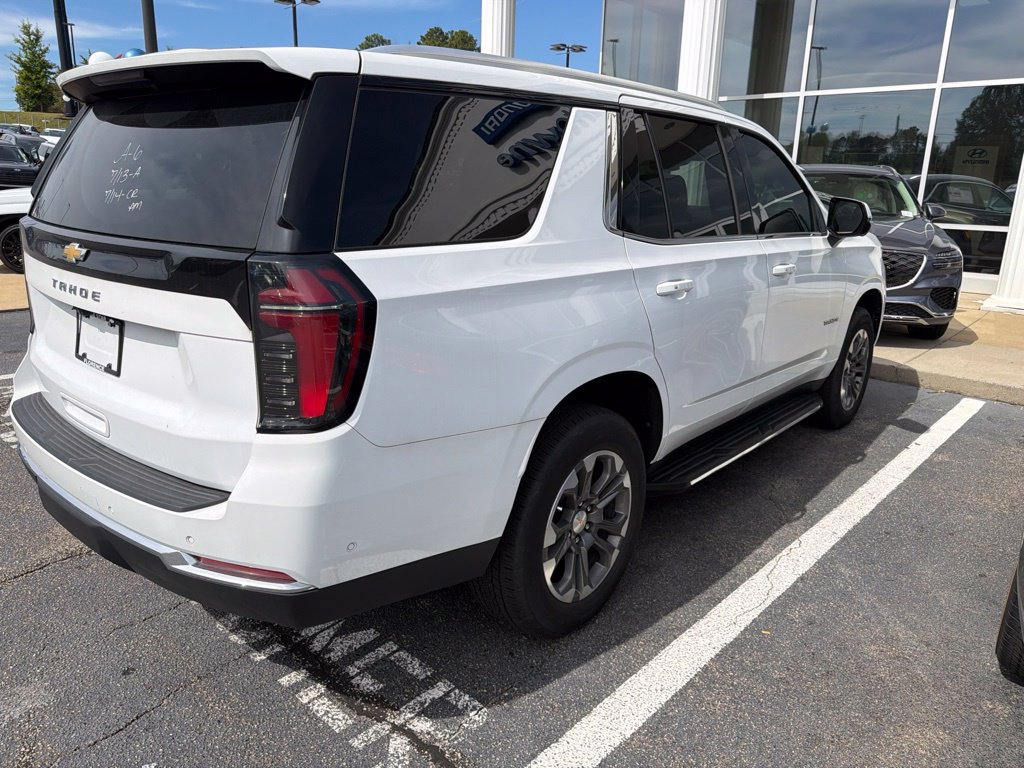 Used 2025 Chevrolet Tahoe LS RWD image 5