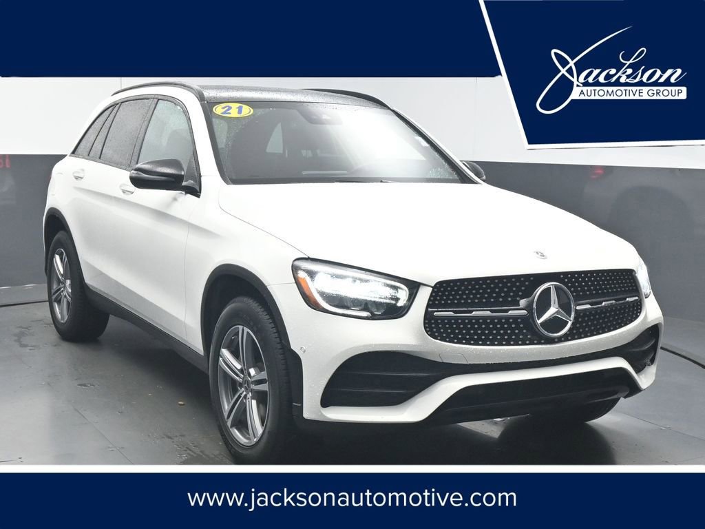 Used 2021 Mercedes-Benz GLC 300 w/ AMG Line image 1