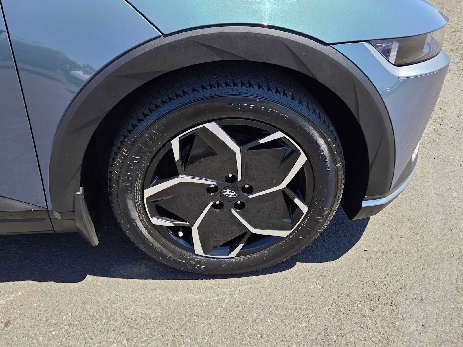 Used 2023 Hyundai Ioniq 5 SEL RWD image 9