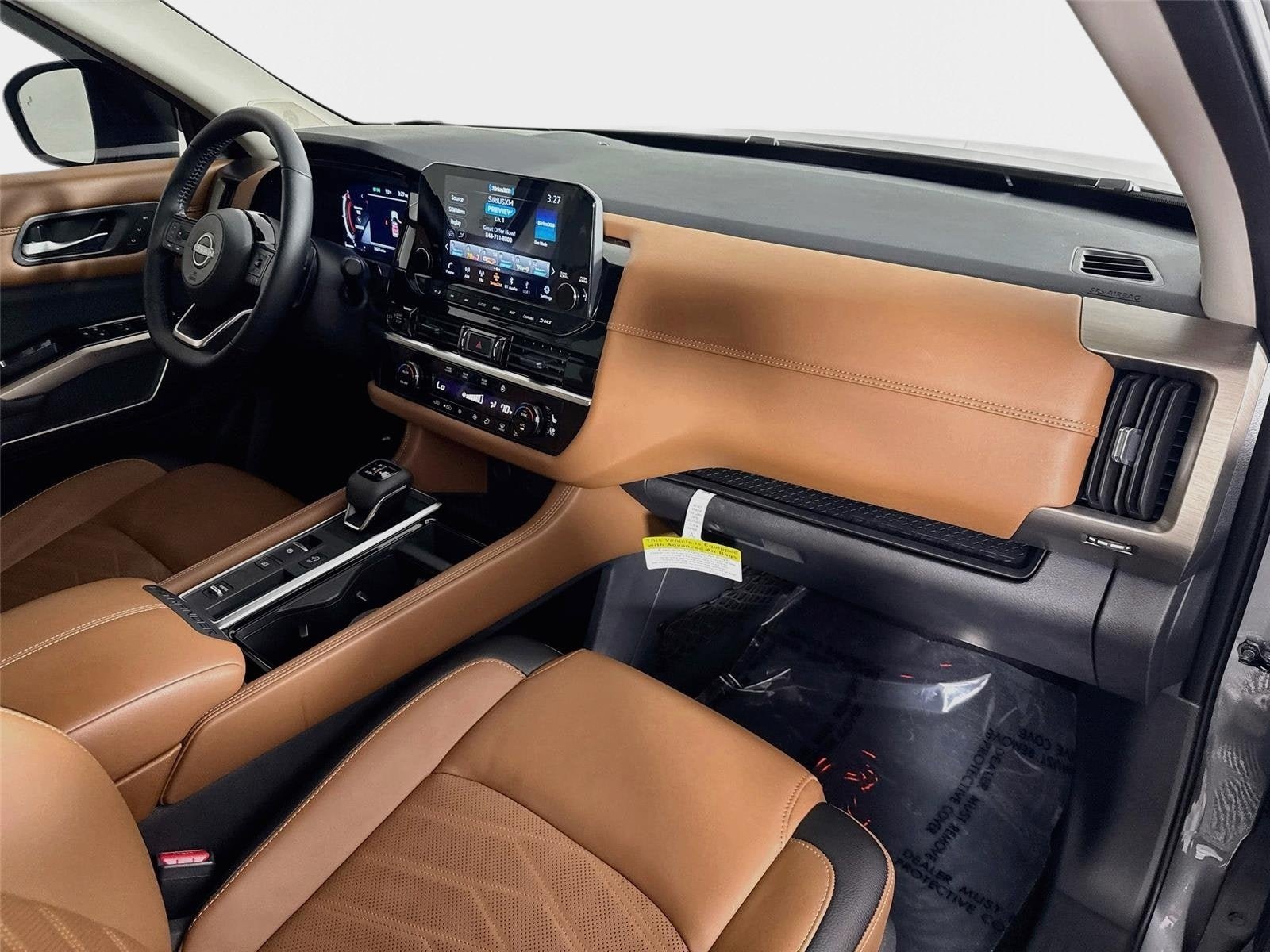 Certified 2025 Nissan Pathfinder Platinum w/ Cargo Package FWD image 30