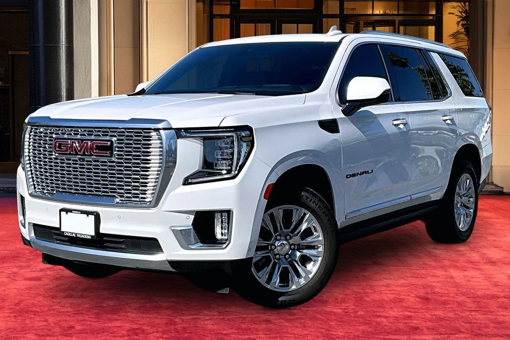 Used 2024 GMC Yukon Denali w/ Advanced Technology Package AWD/4WD image 1